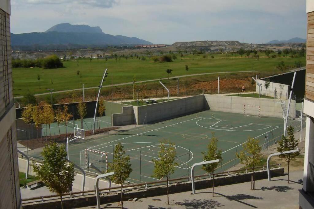 Precioso Apartamento Campo Golf Уеска Екстер'єр фото